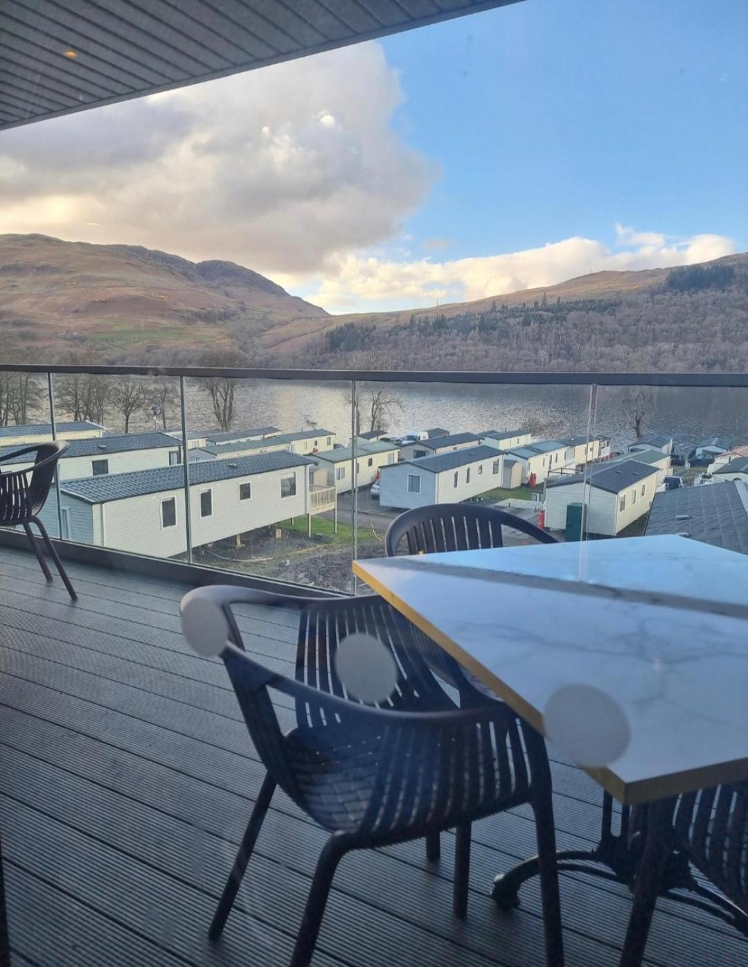 Loch Earn Holiday Home เซนต์ฟิลลันส์ ภายนอก รูปภาพ