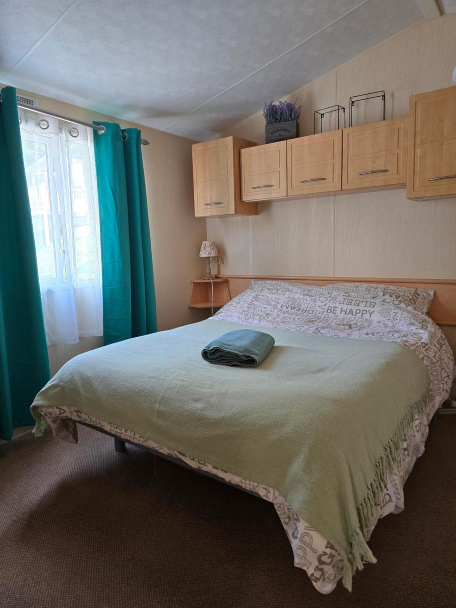 Loch Earn Holiday Home เซนต์ฟิลลันส์ ภายนอก รูปภาพ